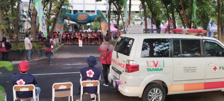 PMI Kabupaten Lombok Barat Kawal Fun Run Information Fakultas Teknik Universitas Mataram 2026